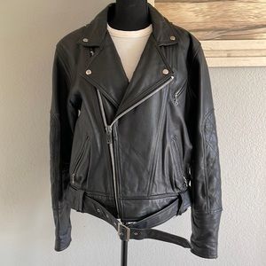 Motorcycle Open Road by Wilson black leather jacket Size 40 with removable liner